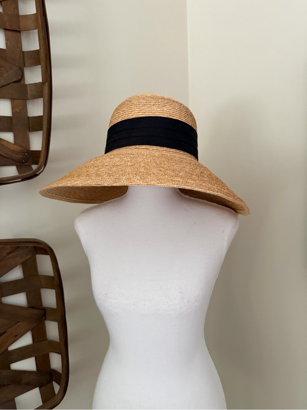Gottex Straw SPF hat - Milan Straw - Picture 2 of 6
